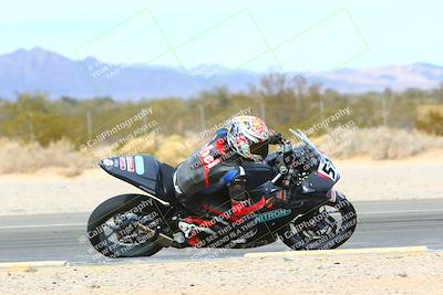 media/Feb-27-2022-CVMA (Sun) [[a3977b6969]]/Race 6 500 Supersport-350 Supersport (Holeshot)/